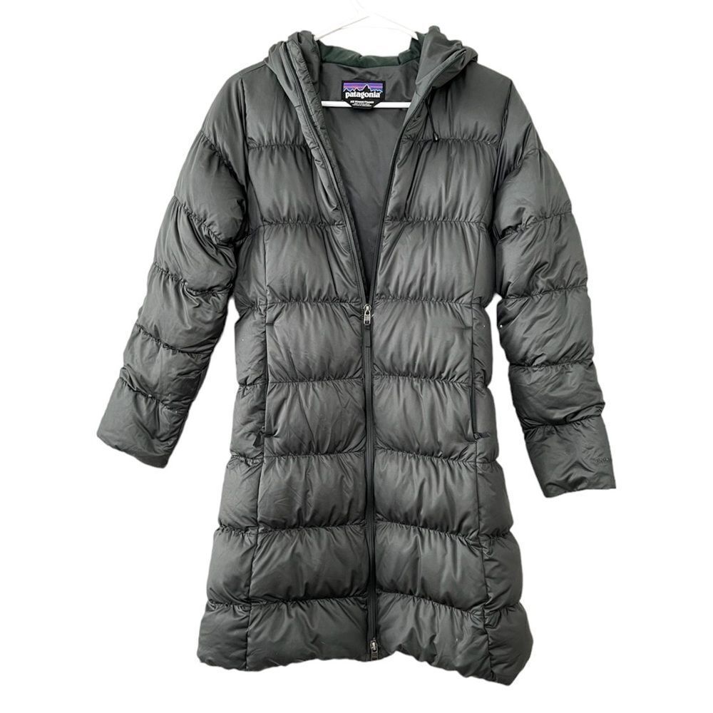 Patagonia Downtown Hooded Parka Puffer Coat